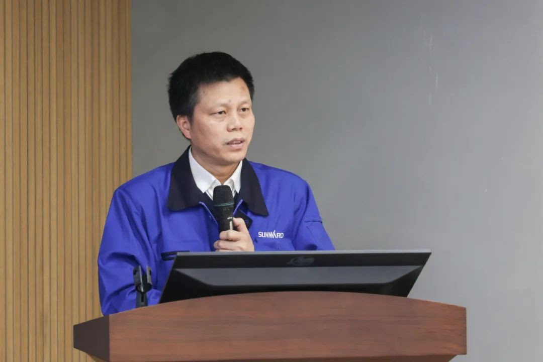 2021中国（长沙）国际工程机械设计大赛暨“设计之星”评比活动银河集团9873cm智能组“创新设计工作营”开营啦！