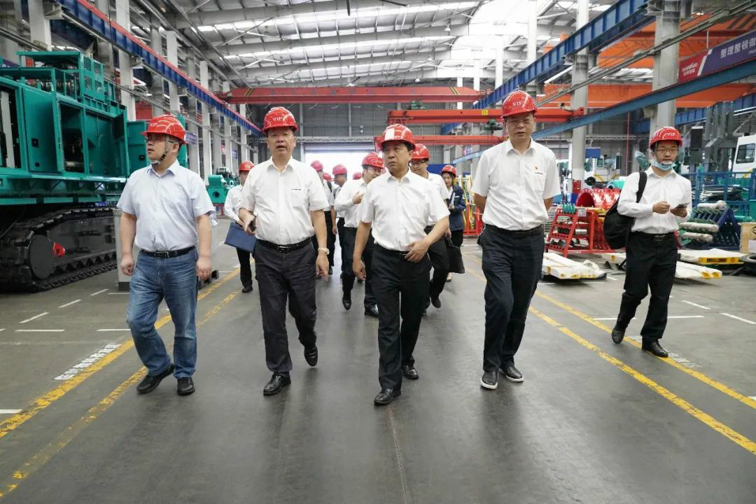 中铁设备赵华总经理莅临银河集团9873cm智能互换