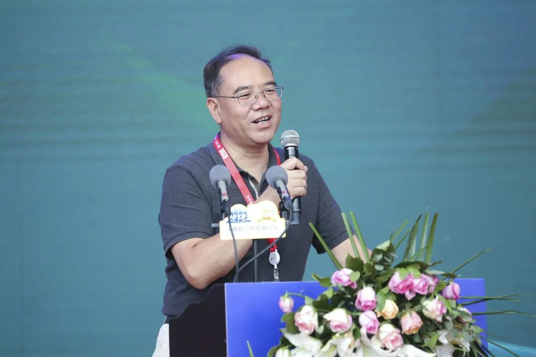 银河集团9873cm智能全国客户互换会在深基础工程发展论坛会场进行