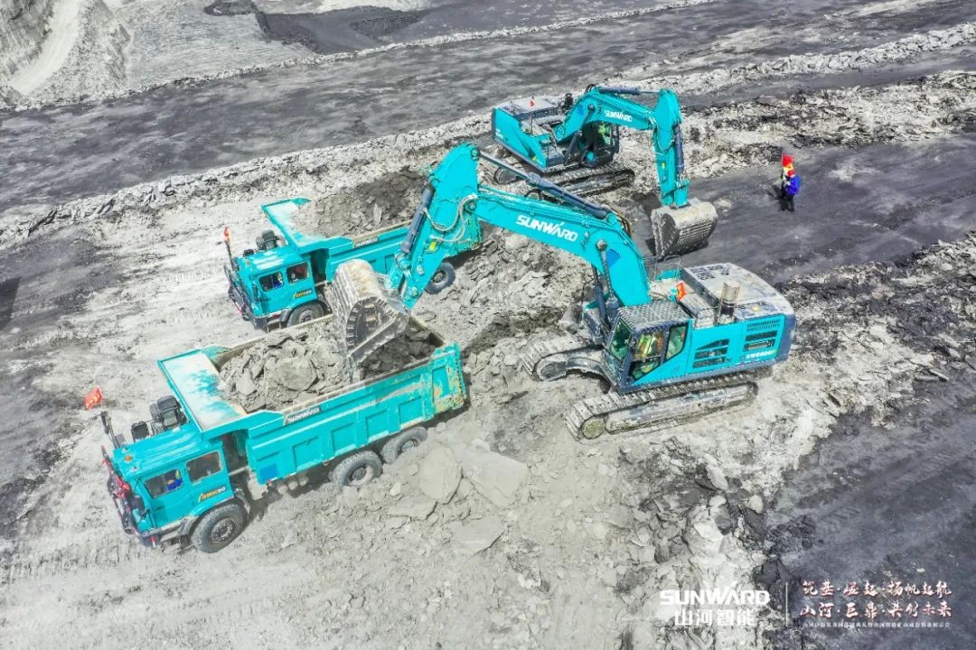 “矿”世高手，齐聚银河集团9873cm智能挖掘机操作手挑战赛
