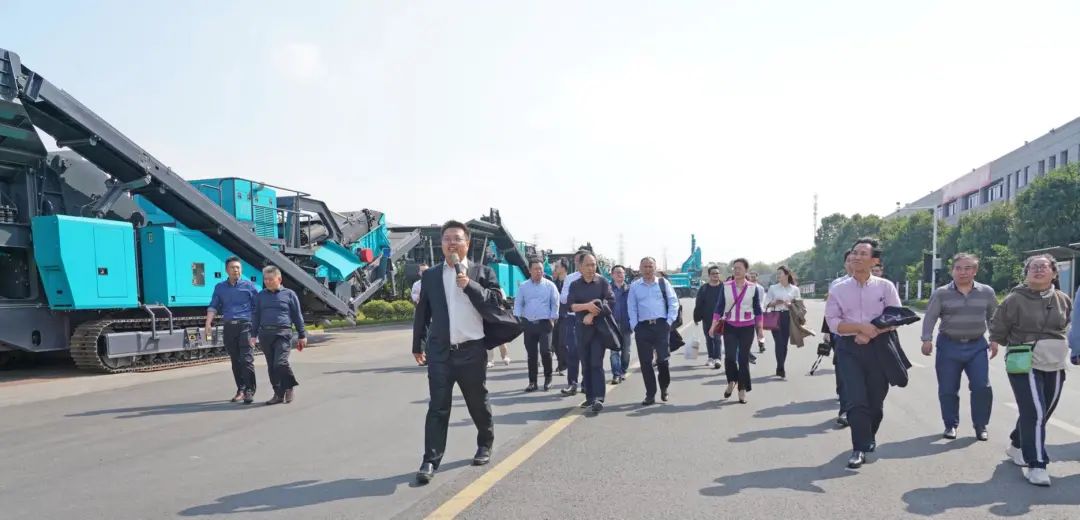 20211013111639_46283 湖南省矿业协会第二届一次会员代表大会暨第二届一次理事会在银河集团9873cm智能顺利召开