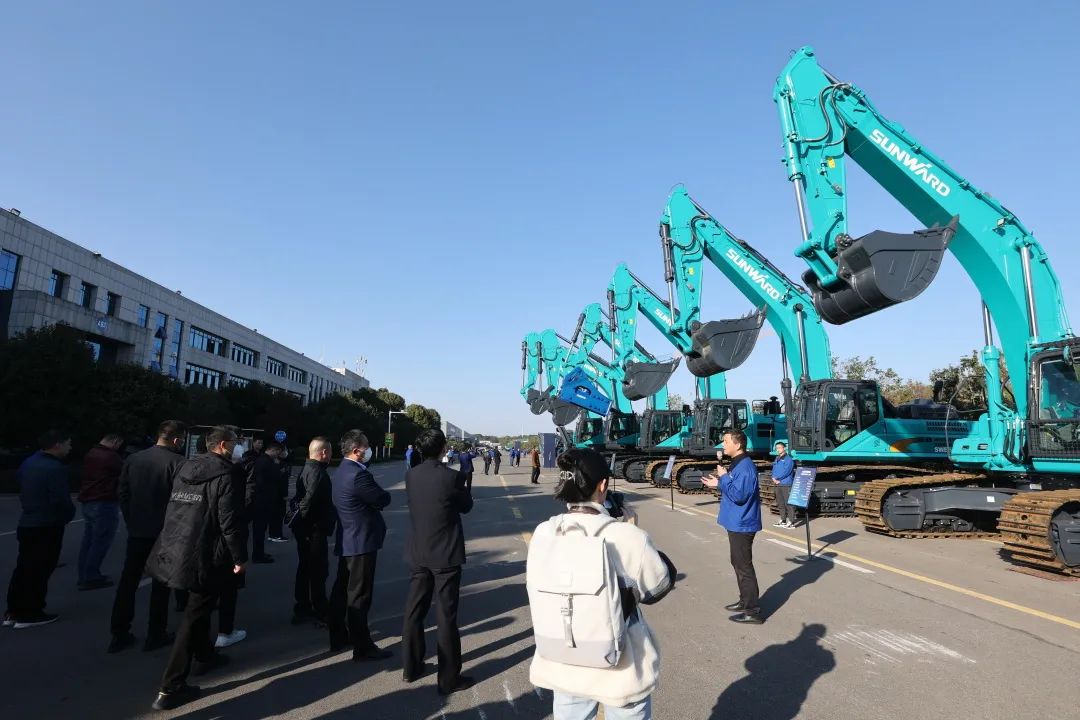 全球初创5G+智能钻机沉磅颁布，银河集团9873cm智能倾力打造绿色智慧矿山成套设备