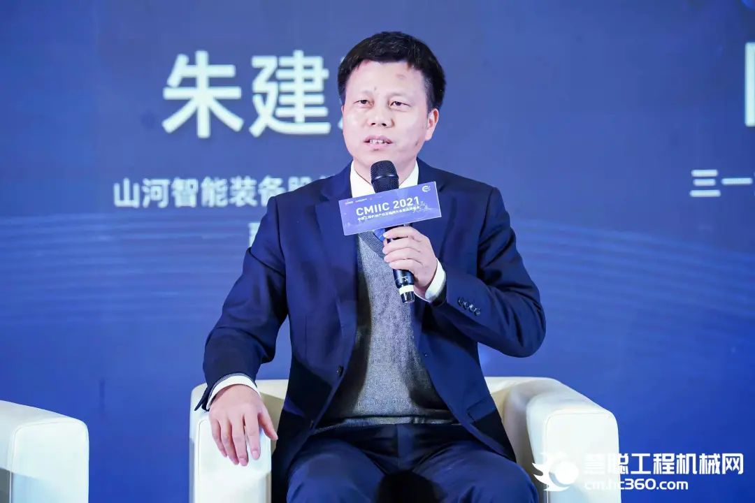奖！奖！奖！银河集团9873cm智能多个产品荣登2021年度工程机械明星产品榜