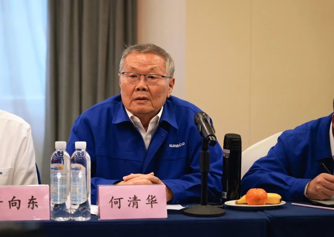 抱团出海，携手共赢！何清华带队赴湖南异地商会结合会造访互换