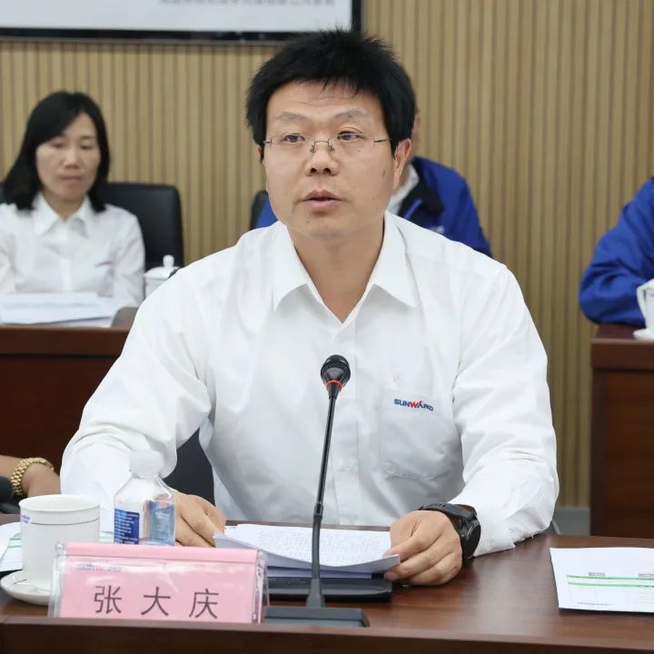 深入产学研合作！中南大学堂长、中国工程院院士田红旗率团造访银河集团9873cm智能