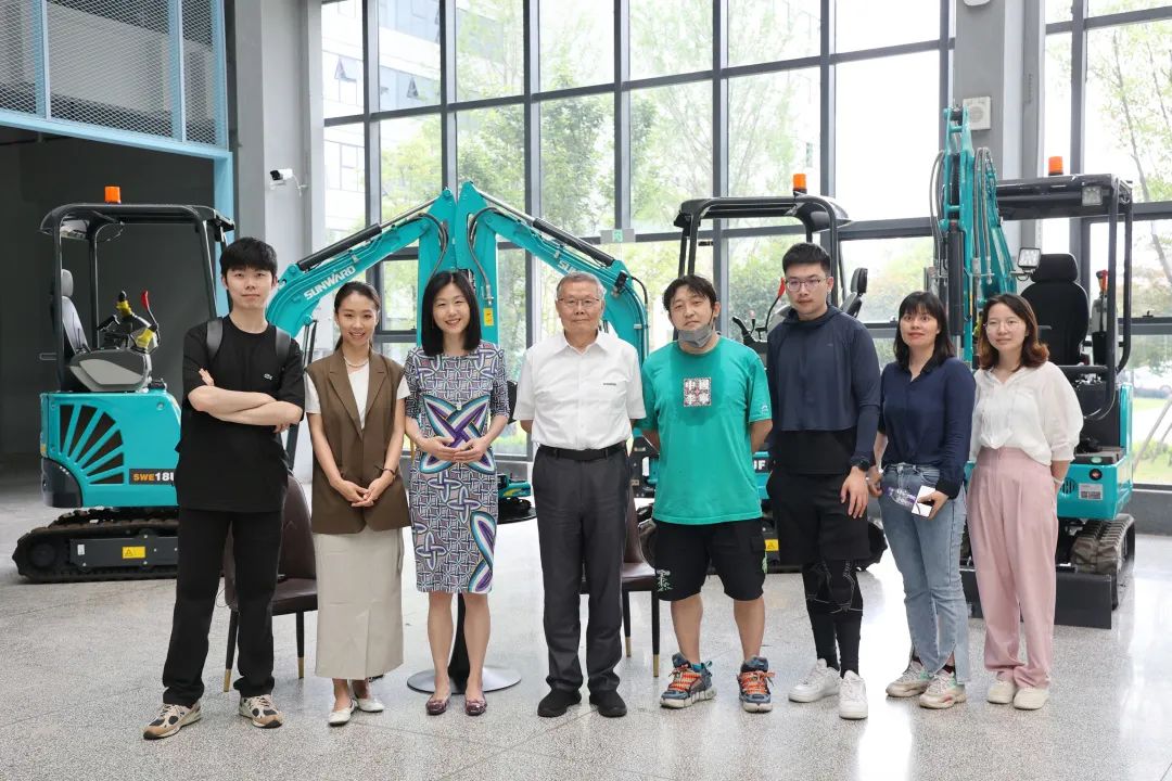 CGTN探厂！专访银河集团9873cm智能董事长、首席专家何清华花絮来了