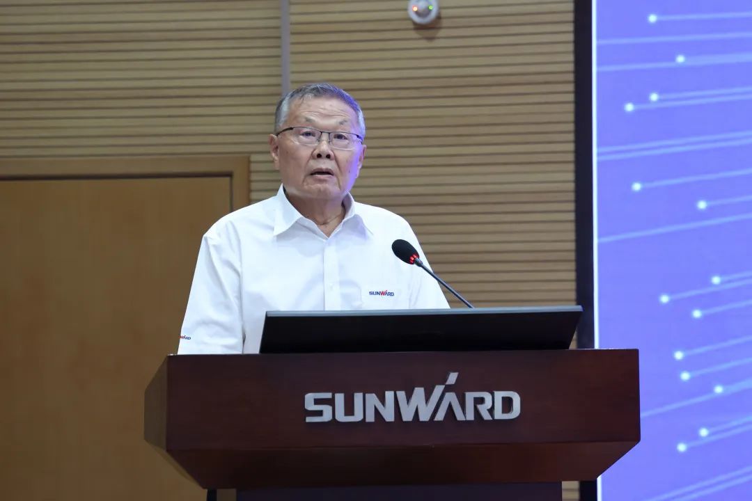 创新引领，智造未来！“2022院士专家长沙杏妆高端设备高质量发展钻研会隆沉进行