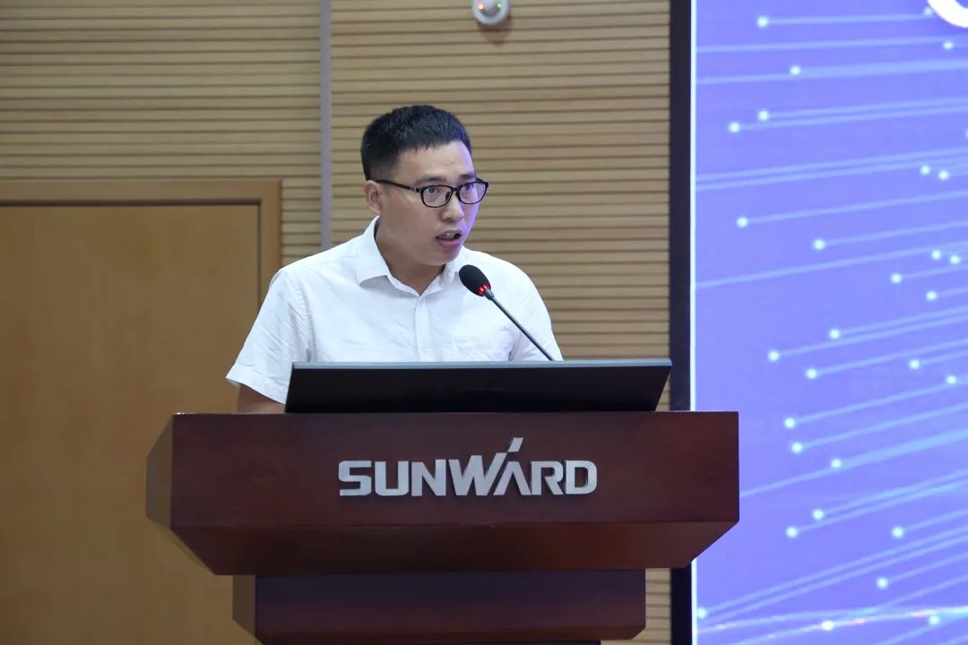 创新引领，智造未来！“2022院士专家长沙杏妆高端设备高质量发展钻研会隆沉进行