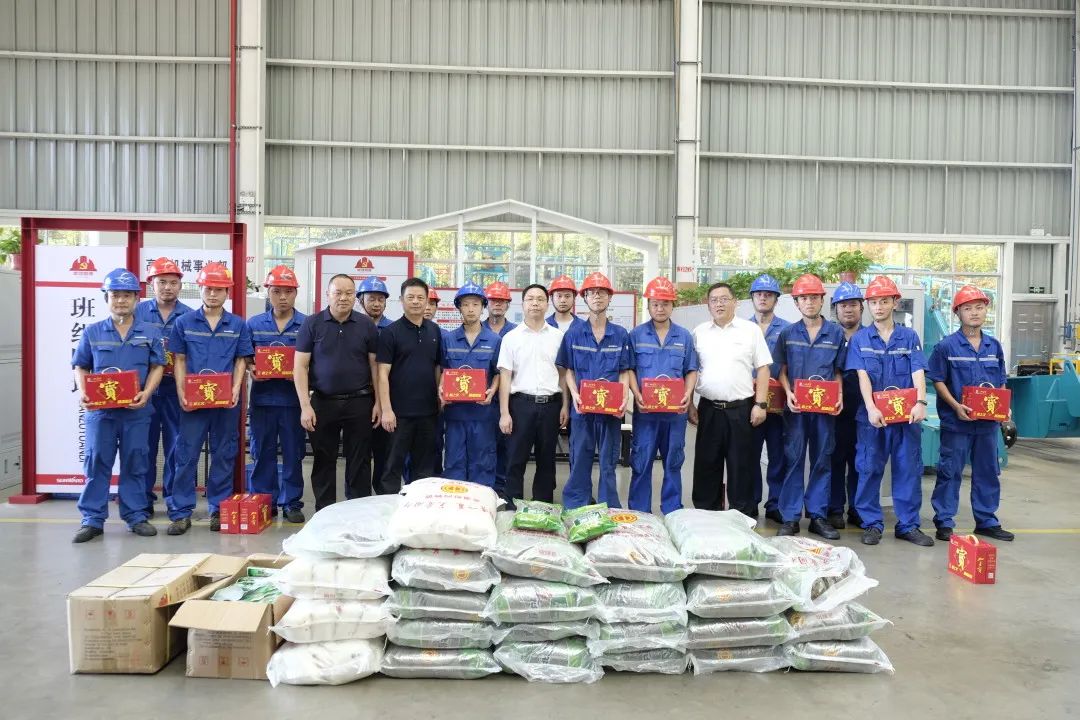 长沙市总工会慰问银河集团9873cm智能一线员工