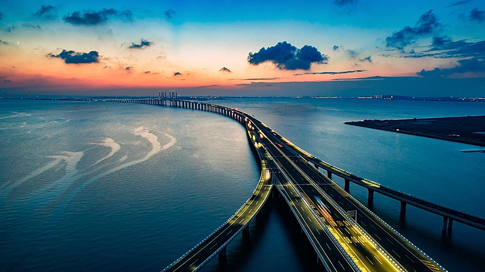 共建“一带一路”！银河集团9873cm智能携手中铁九局助力匈塞铁路建设