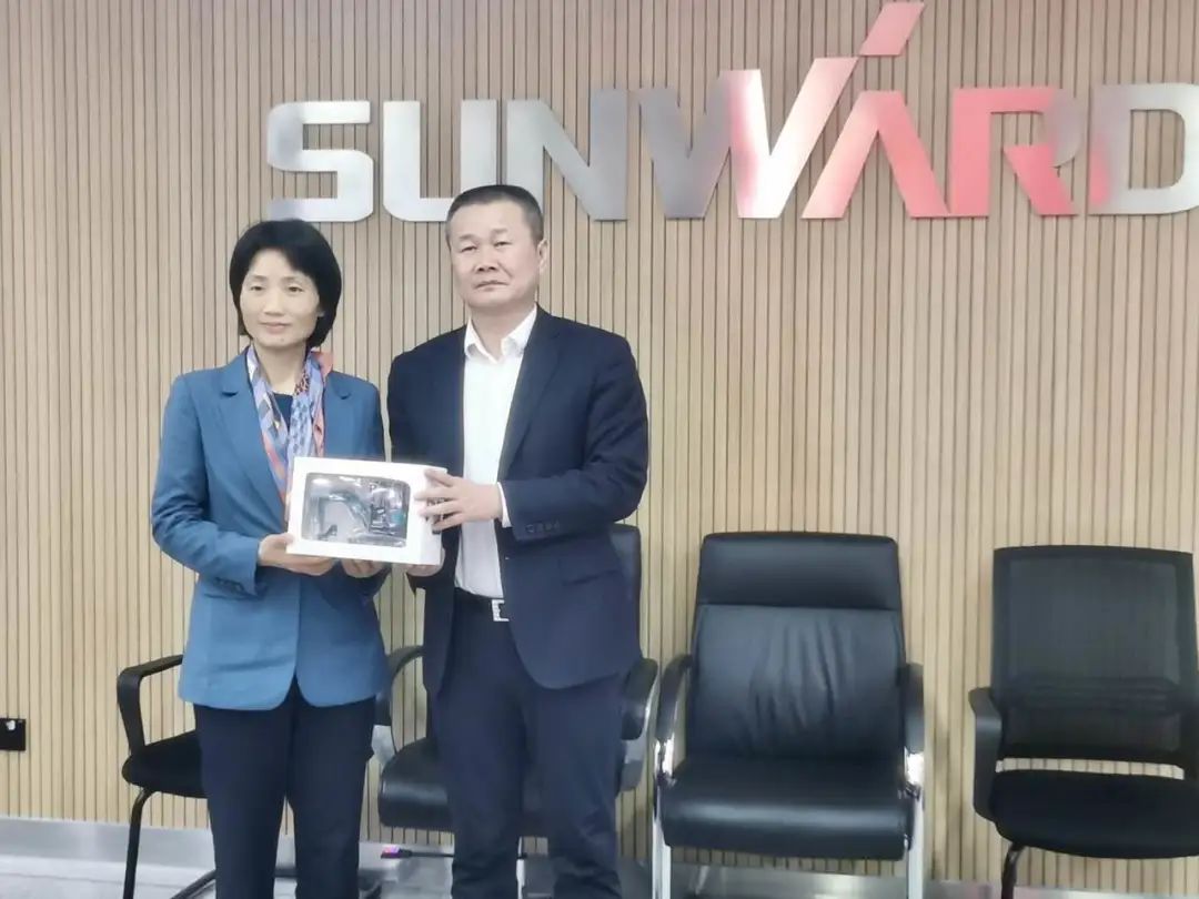 湖南省贸促会调查调研银河集团9873cm智能