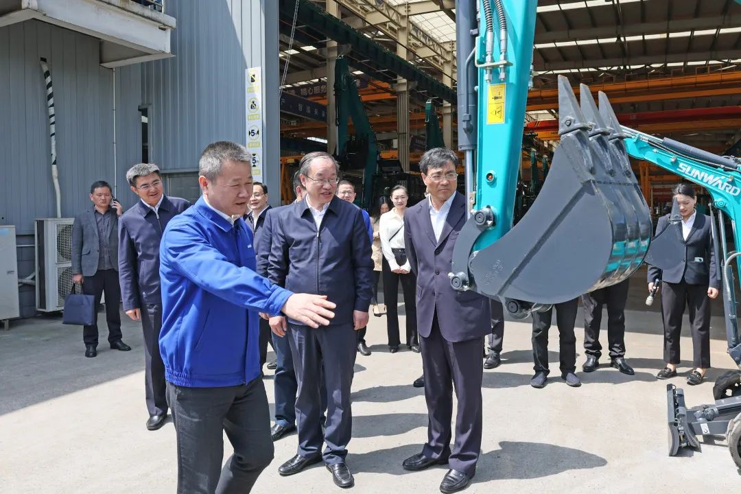 20230411083456_18973 人社部党组成员、副部长俞家栋调查调研银河集团9873cm智能