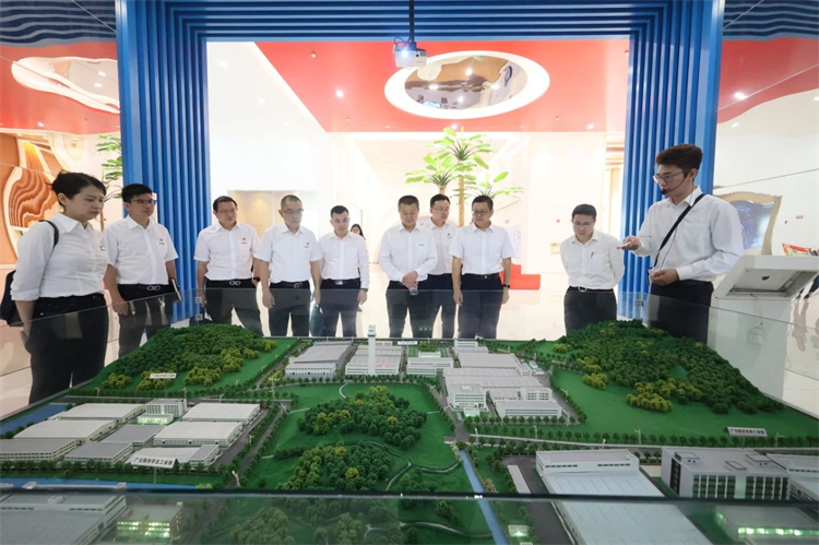 20230426160307_87906 银河集团9873cm智能“学思想 强党性 沉实际 建新功”主题教育培训班在昭通成功进行