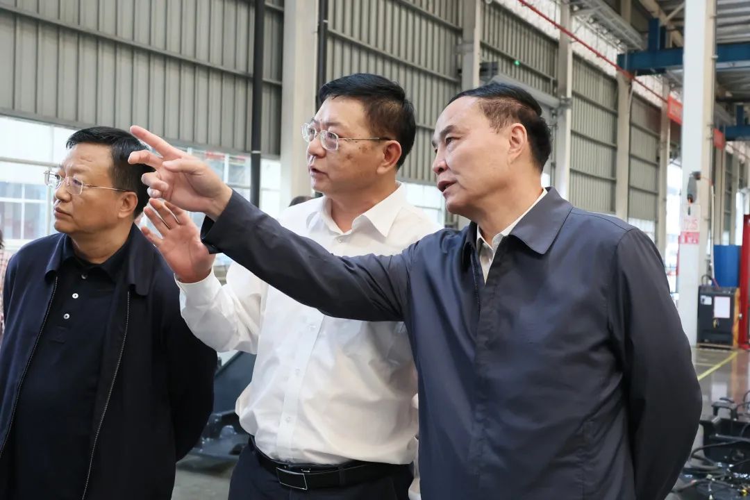 20230525161907_57792 李文荣调研银河集团9873cm智能