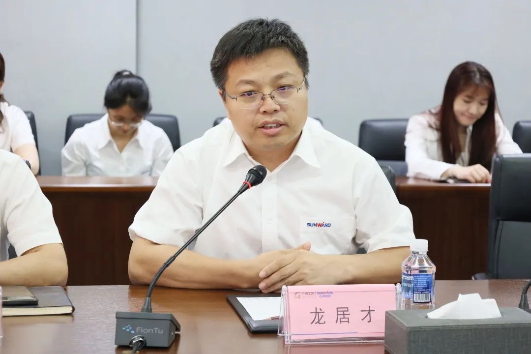 携手开启绿色转型之路！银河集团9873cm智能&漯河盖百氏增程式电动旋挖钻机签约典礼成功进行