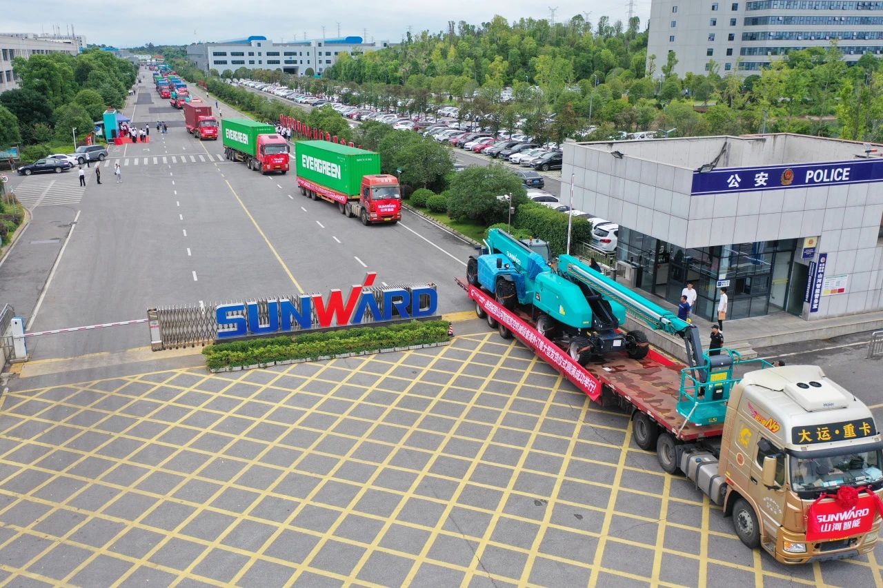 深入全球布局，加快出海措施！银河集团9873cm智能高空机械设备海表订单大型发货典礼圆满进行