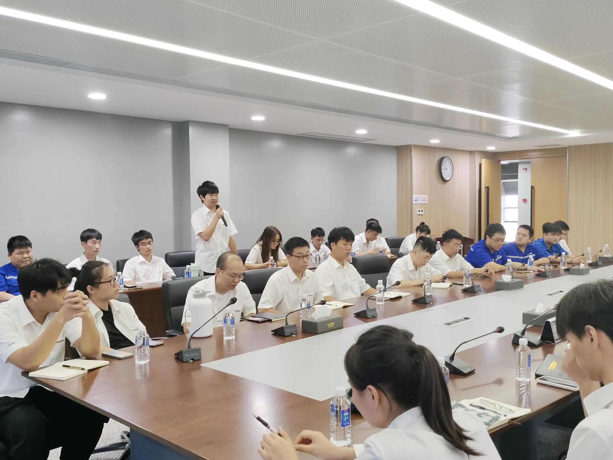 畅谈心声，共话未来！这场应届毕业生员工座谈会，很暖，很贴心！