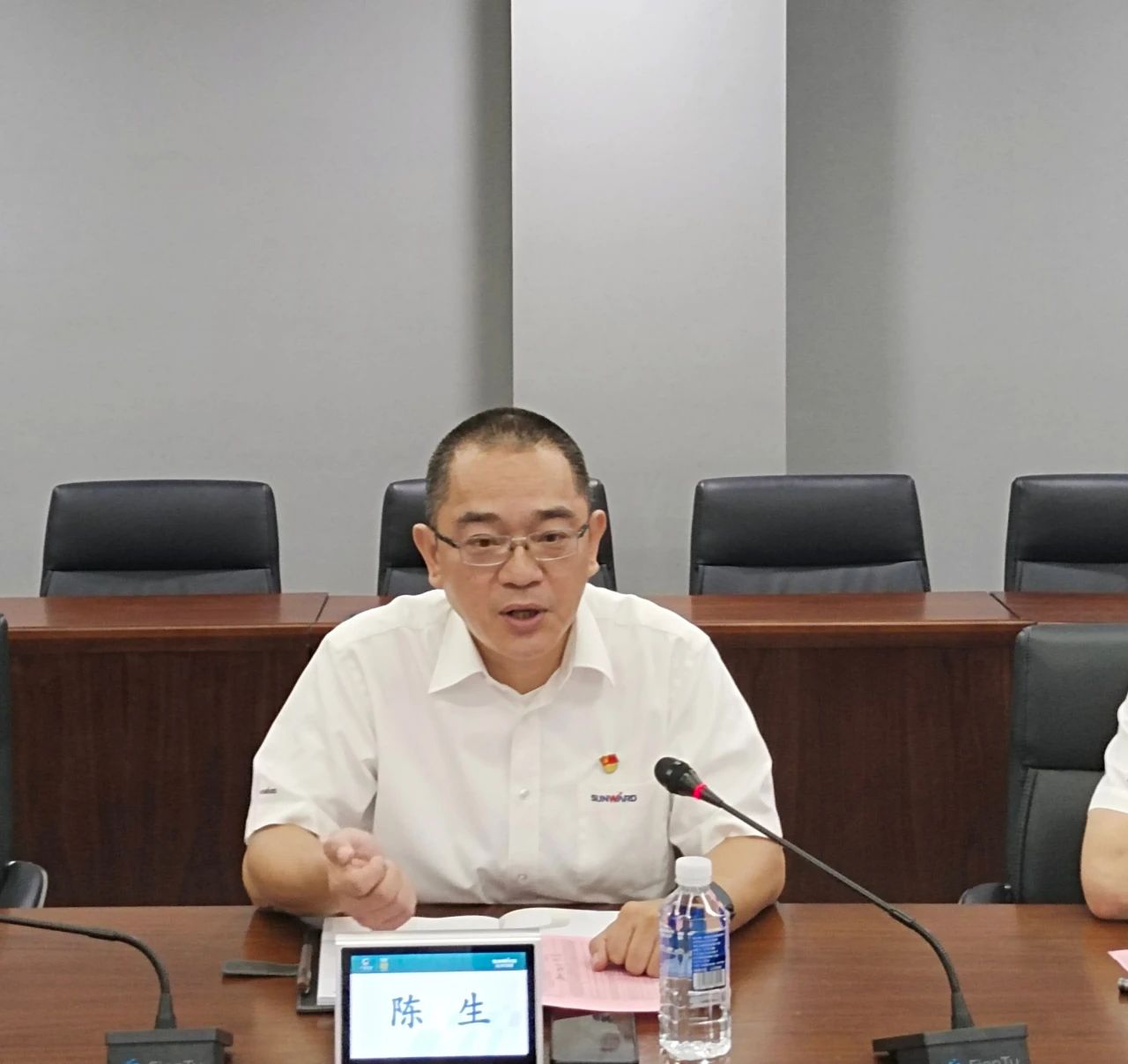畅谈心声，共话未来！这场应届毕业生员工座谈会，很暖，很贴心！