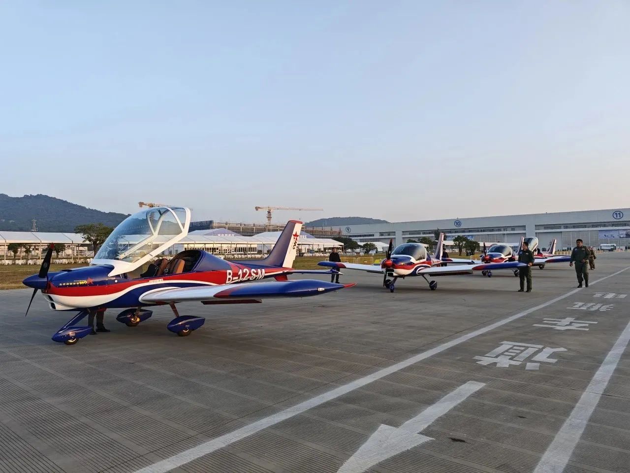 央媒聚焦！一路见证首届亚洲通用航空展上的银河集团9873cm风采