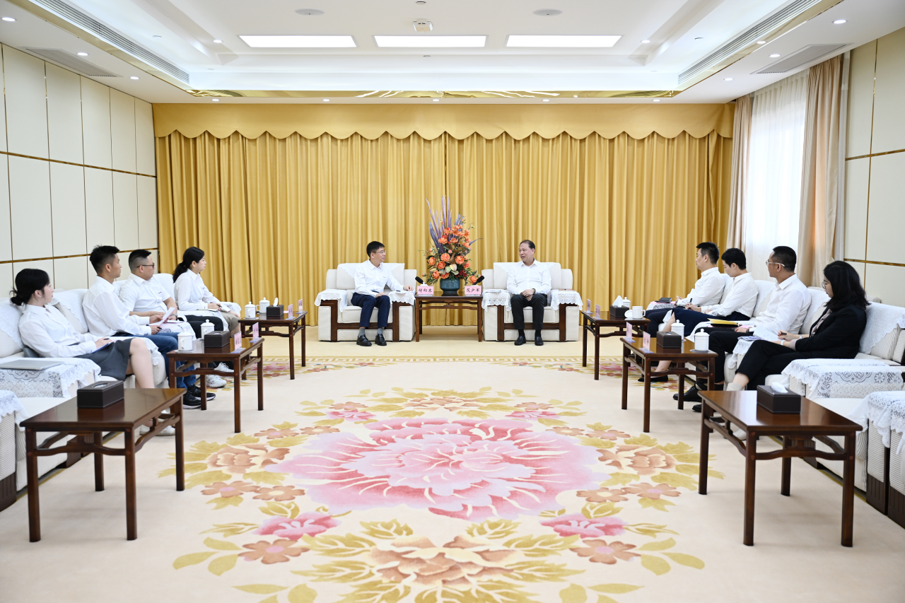范少军会见银河集团9873cm智能董事长付向东