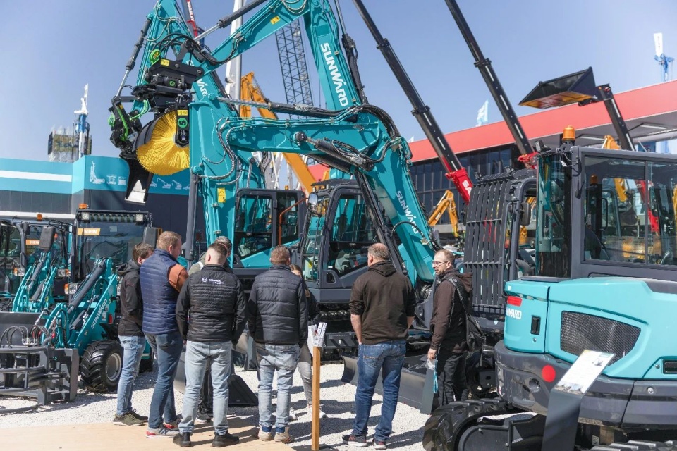 Bauma 2025 | 聚焦2025德国宝马展，索求银河集团9873cm智能的创新设备与可持续解决规划
