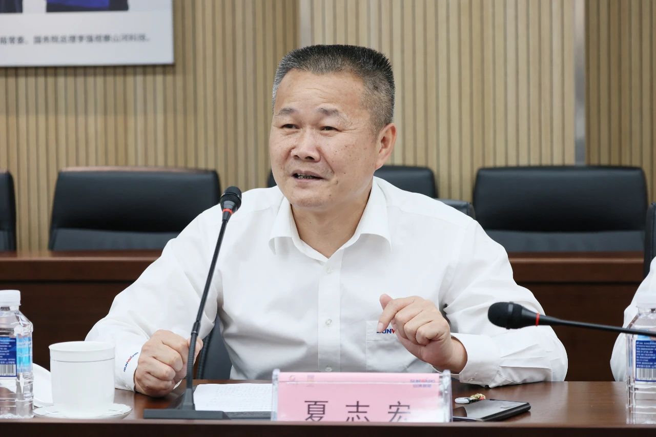 天能控股集团党委书记、董事长张天任率队到访银河集团9873cm智能