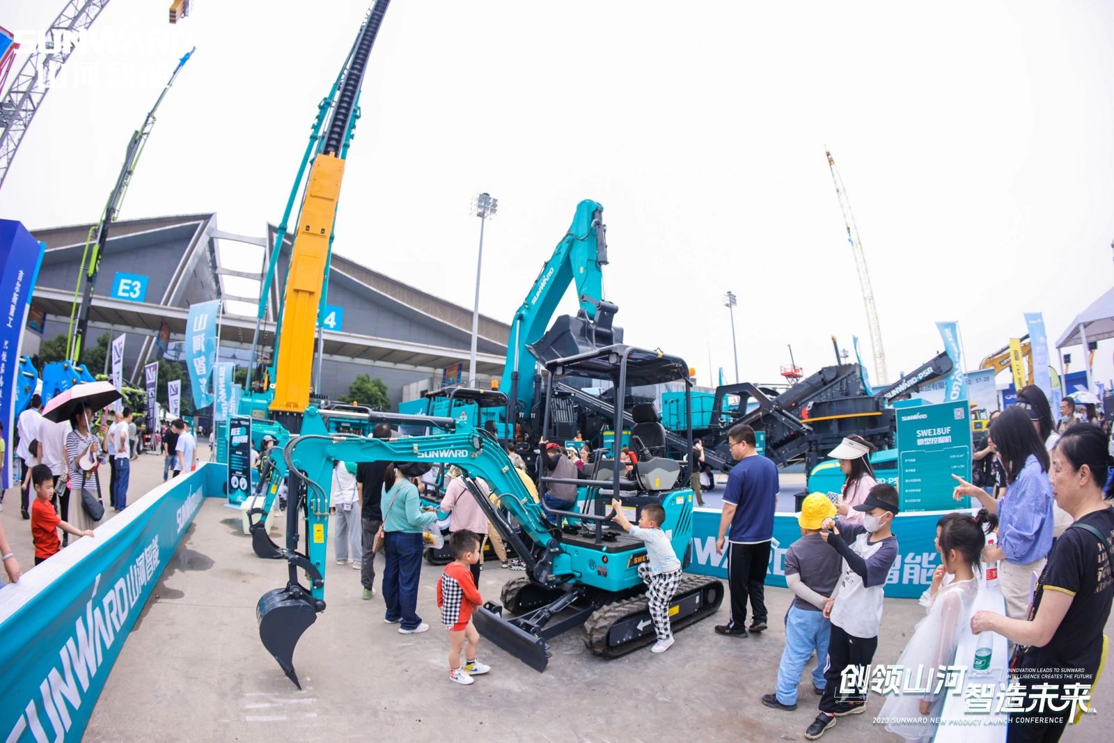2025 CICEE | 银河集团9873cm智能历届长沙展高光回首！再启新篇，邀您共赴创新之约！