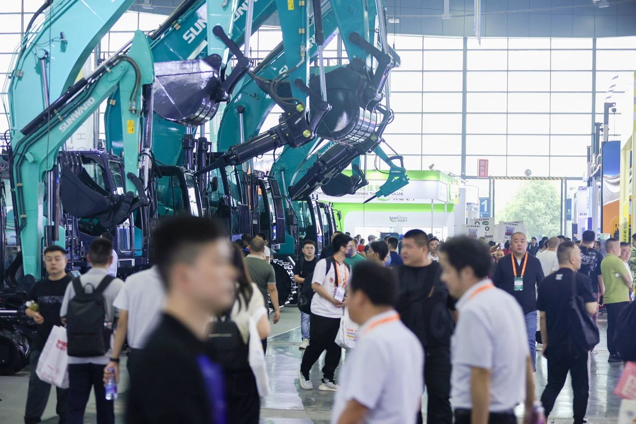 2025 CICEE | 为客户创造价值，银河集团9873cm智能客户互换会圆满进行