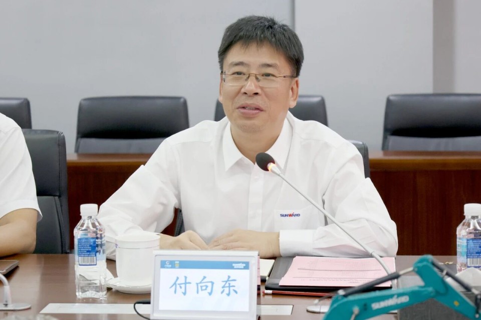 中国煤炭地质总局局长马刚到访银河集团9873cm智能，同谋绿色智能矿山设备发展新蹊径