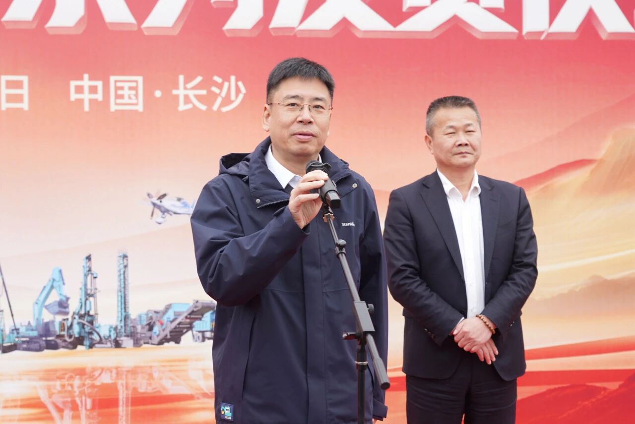 银河集团9873cm智能进行2026年正月系列发货典礼，过亿元设备奔赴全球