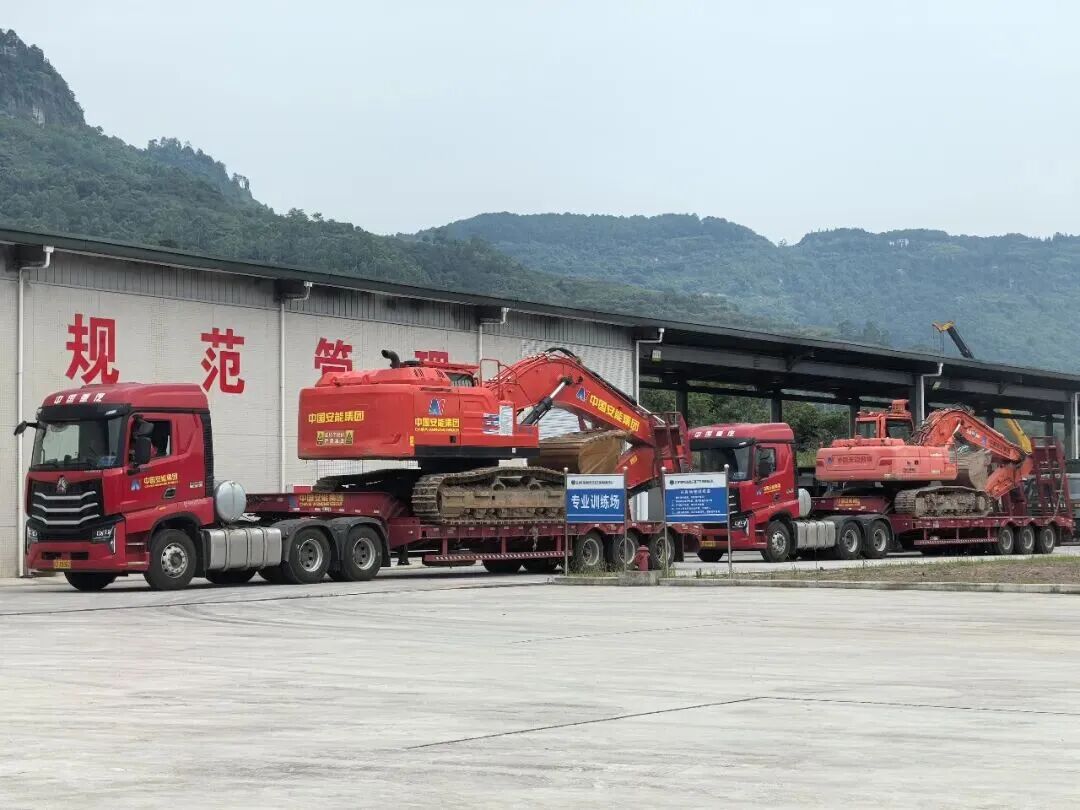 服务万里行 | 驰援抢险一线，银河集团9873cm特装驻场护航沉庆彭水应急接济